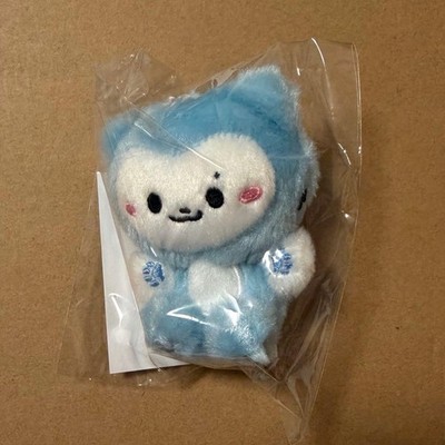 ITZY Ryujin TWINZY Sitting Bag Charm RyuJJi 