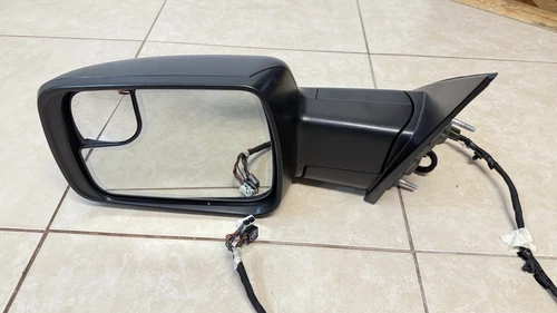 2019-2022 DODGE RAM 1500 SIDE MIRROR OEM LEFT DRIVER SIDE W/ HEATED 68276501AF