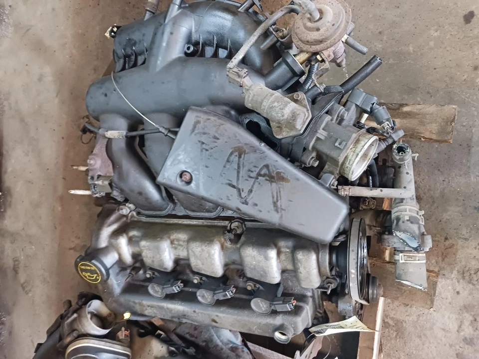 Used Engine Assembly fits: 2006 Ford Escape gasoline 3.0L VIN 1 8th dig - Image 3 of 4