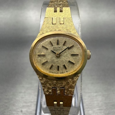 Seiko Watch Women 18mm Gold Dial Gold Tone Oval 2C20-5759  display picture 1