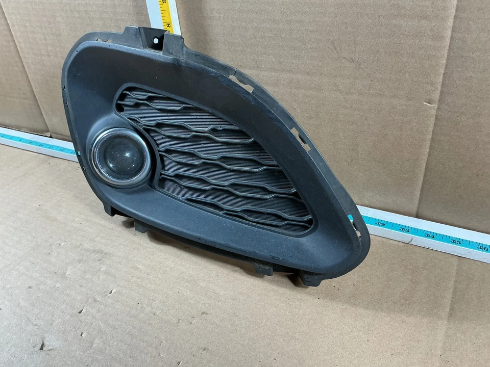 Kia Rio 2012-2015 pasajero esquina lateral/luz de estacionamiento hatchback antiniebla OEM Foto 2 de 4