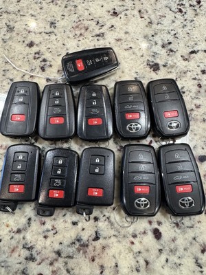 LOT OF 11 OEM TOYOTA KEYLESS ENTRY REMOTE KEY FOB LOT