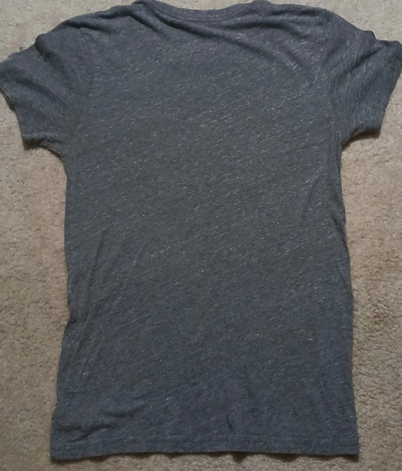 Local Celebrity Gray Rocky Movie Graphic T-shirt Men M Stallone Philadelphia - Image 3 of 3