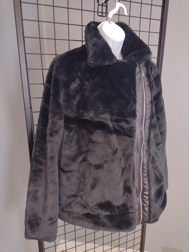 Jou Jou Faux Fur Jacket Woman's Size Medium Full Zip Black Lined Pocketed Coat - Picture 3 of 13
