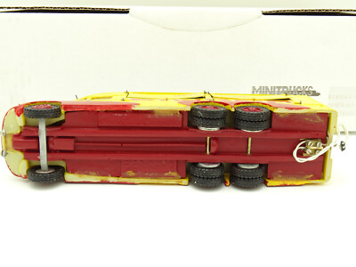 CAMION BERNARD 28 CENTRALE ELECTRIQUE 1/43 CIRQUE PINDER