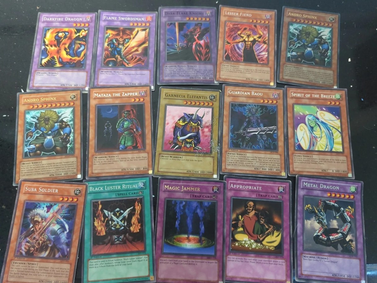 昔の懐かしいカード レア含む50枚程 昔の懐かしいカード レア含む50枚程 Lot Of 450+ HP Yu-Gi-
