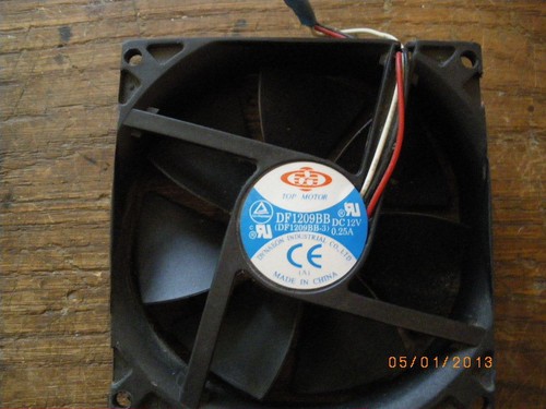 Gehäuselüfter 2 Stufen Lüfter Kühler PC Computer Gebläse Kühler LED Power