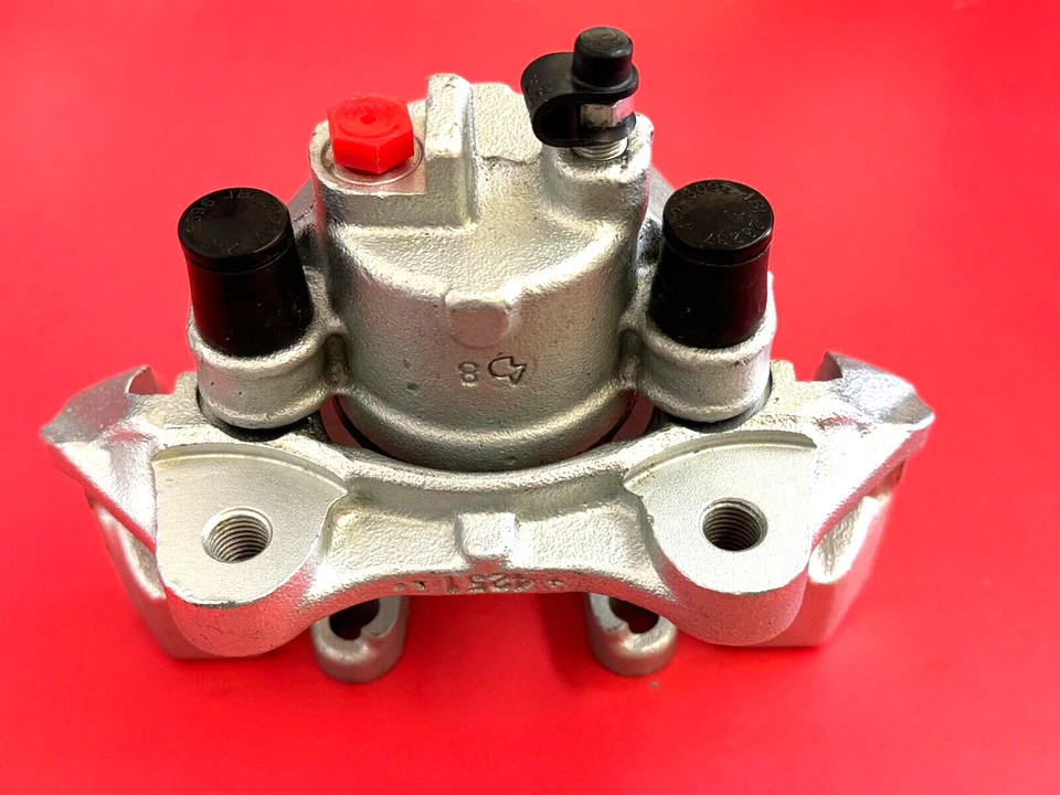 Pinza de freno de disco CARQUEST 18-B5301RR apta para Jeep Grand Cherokee/Dodge 11-20 Foto 3 de 4