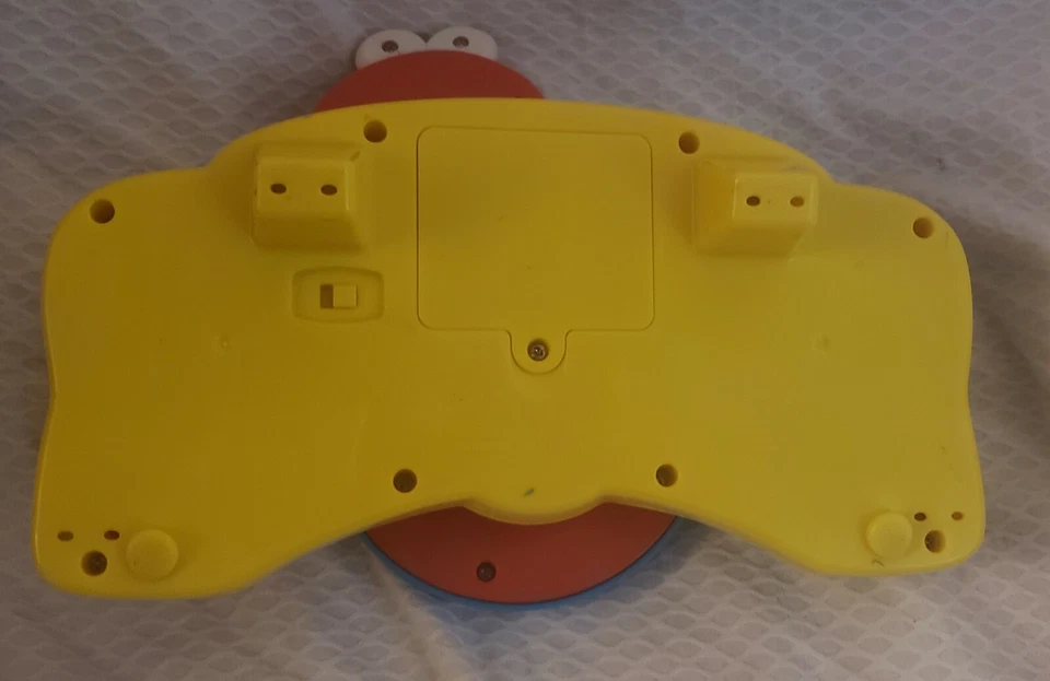 Volante de motorista Elmo Giggle 'n Go brinquedo de rua Sesame Mattel 2006 - Imagem 3 de 3