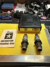 Vintage Texan .22-250 REM two Die set & Box