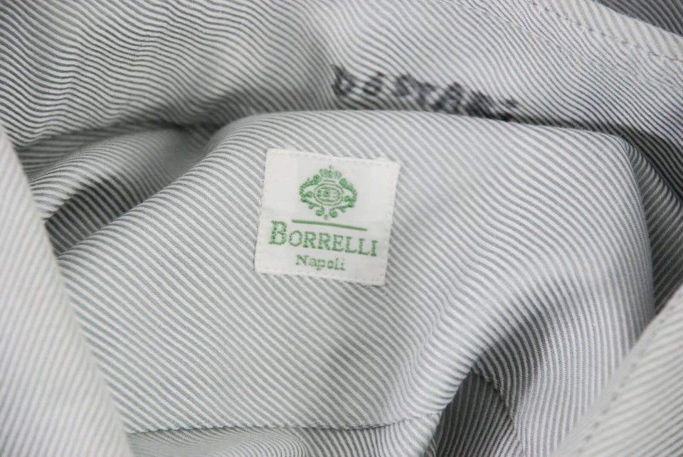 Camisa social Borrelli Napoli gola espalhada punho francês sarja cinza 16,5/42 cm - Imagem 4 de 4
