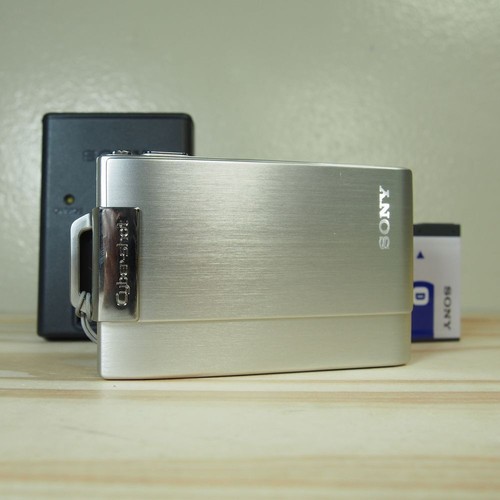 Sony Cyber-shot DSC-T200 Digital Camera Image Stabilization Touch Screen Silver - Picture 5 of 9