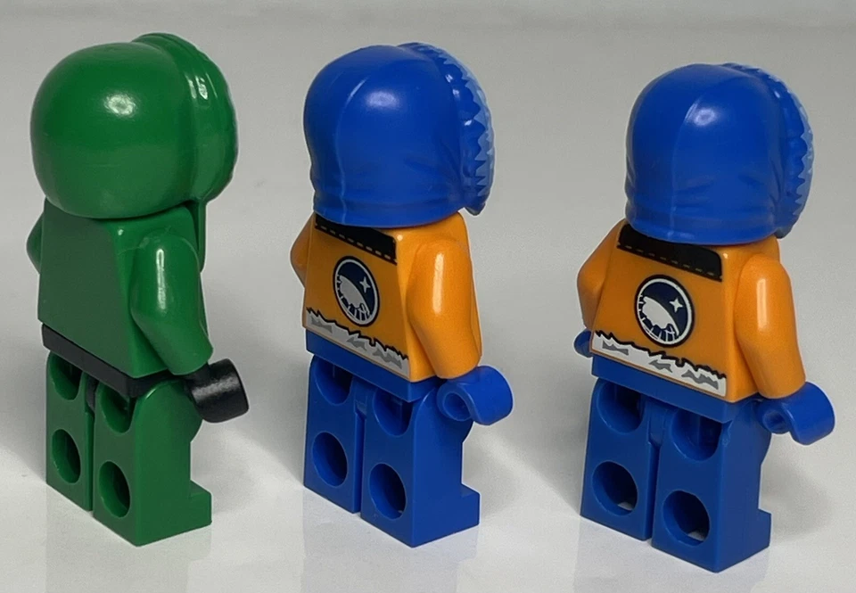 LEGO Arctic Explorers Minifigure Lot (City, ARC008, CTY0493, CTY0492, Minifig) - Image 4 of 4