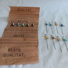 5 alte antike Haarnadeln, Hutnadeln, Anstecknadeln, Glas, Vogel