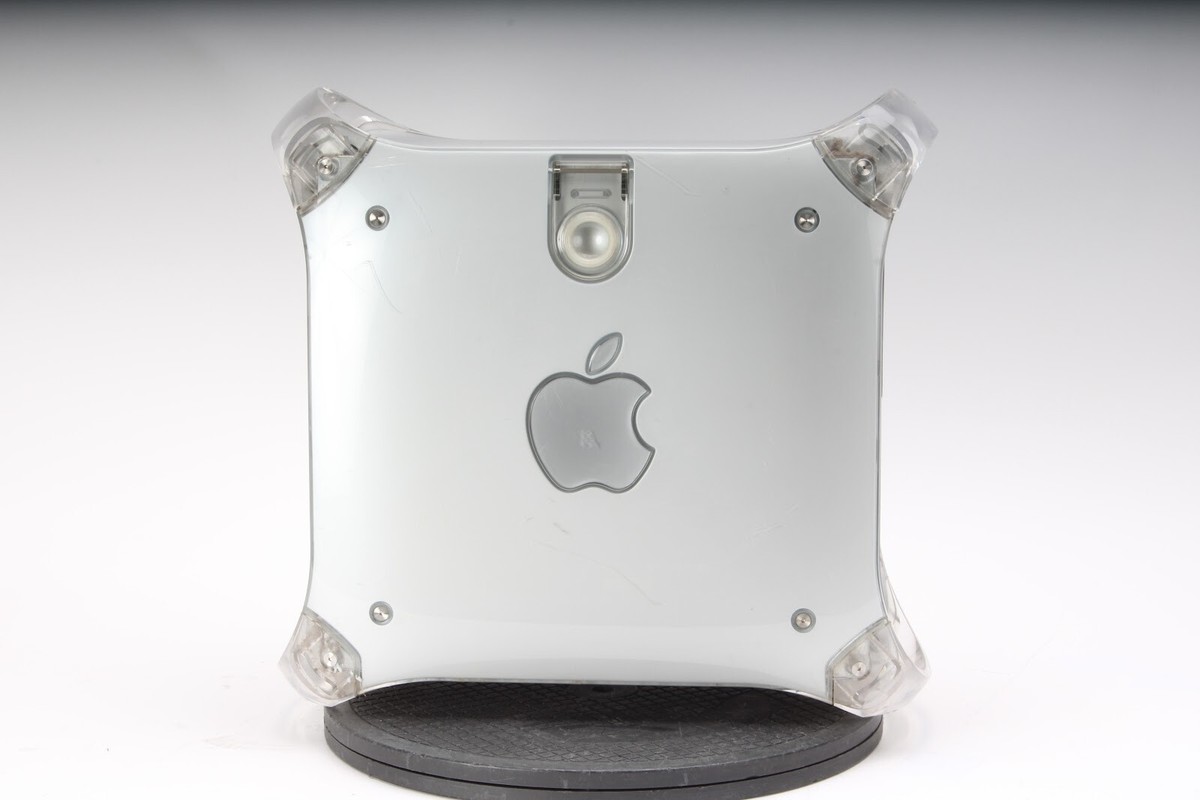 Apple Power Mac G4 Power PC With 733 MHz Processor/640mb