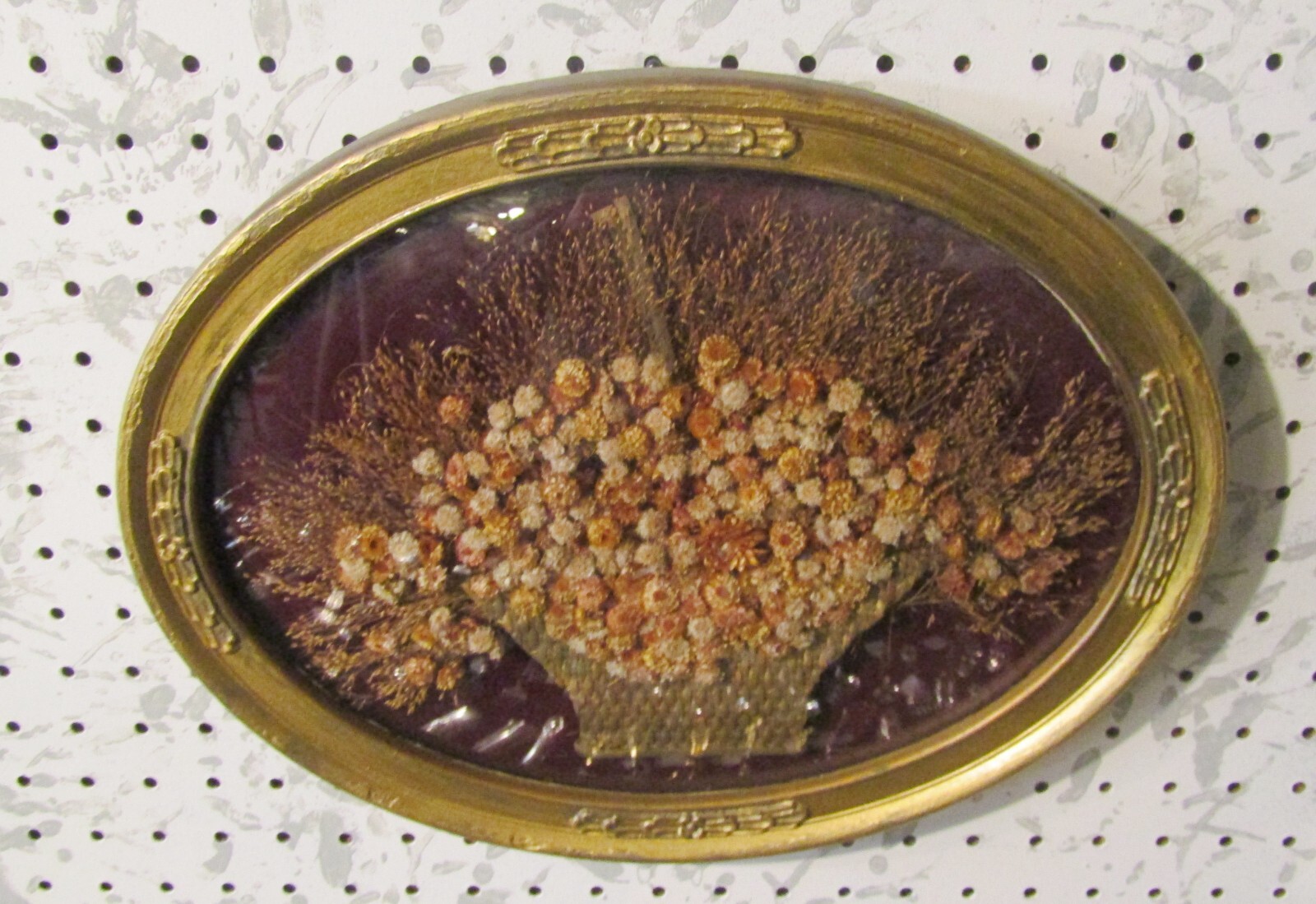 Vintage Oval Convex Frame with Dried Flowers and Basket Design-image