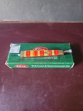 CASE XX 2005 BABY DOC CANDY STRIP Pocket Knife & Box/NOS/0726-junb140