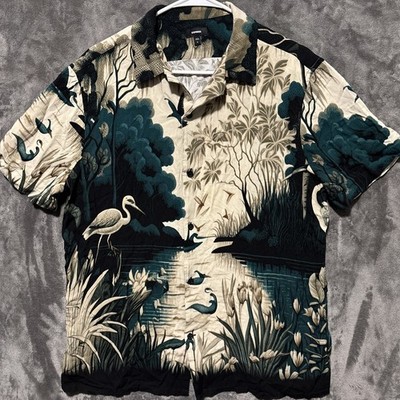 Mens Express Short Sleve Button Up Shirt Size M Art To Wear  Lightweight Rayon