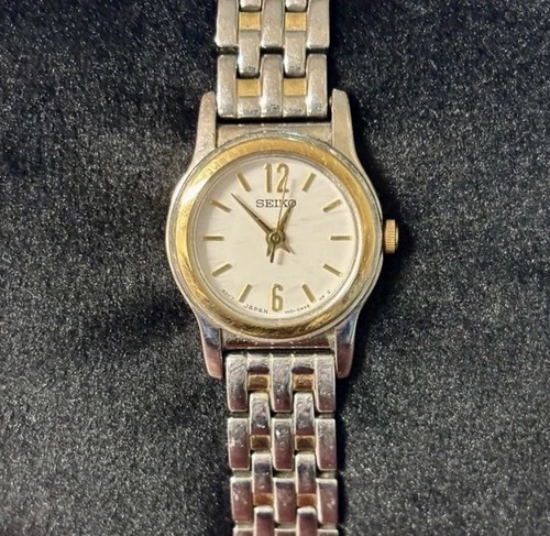Seiko Women's Vintage Gold and Silver Two-Tone Watch