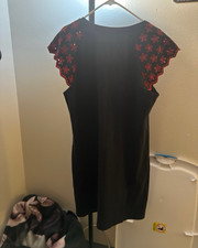Tommy Hilfiger Women's L/G Black A-Line Knee Length Dress Red Floral Embroidered