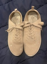 Clarks 8 1/2 wide cloudsteppers tan nova spark shoes for women
