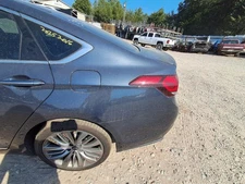 G80       2017 Fuel Filler Door 2583924