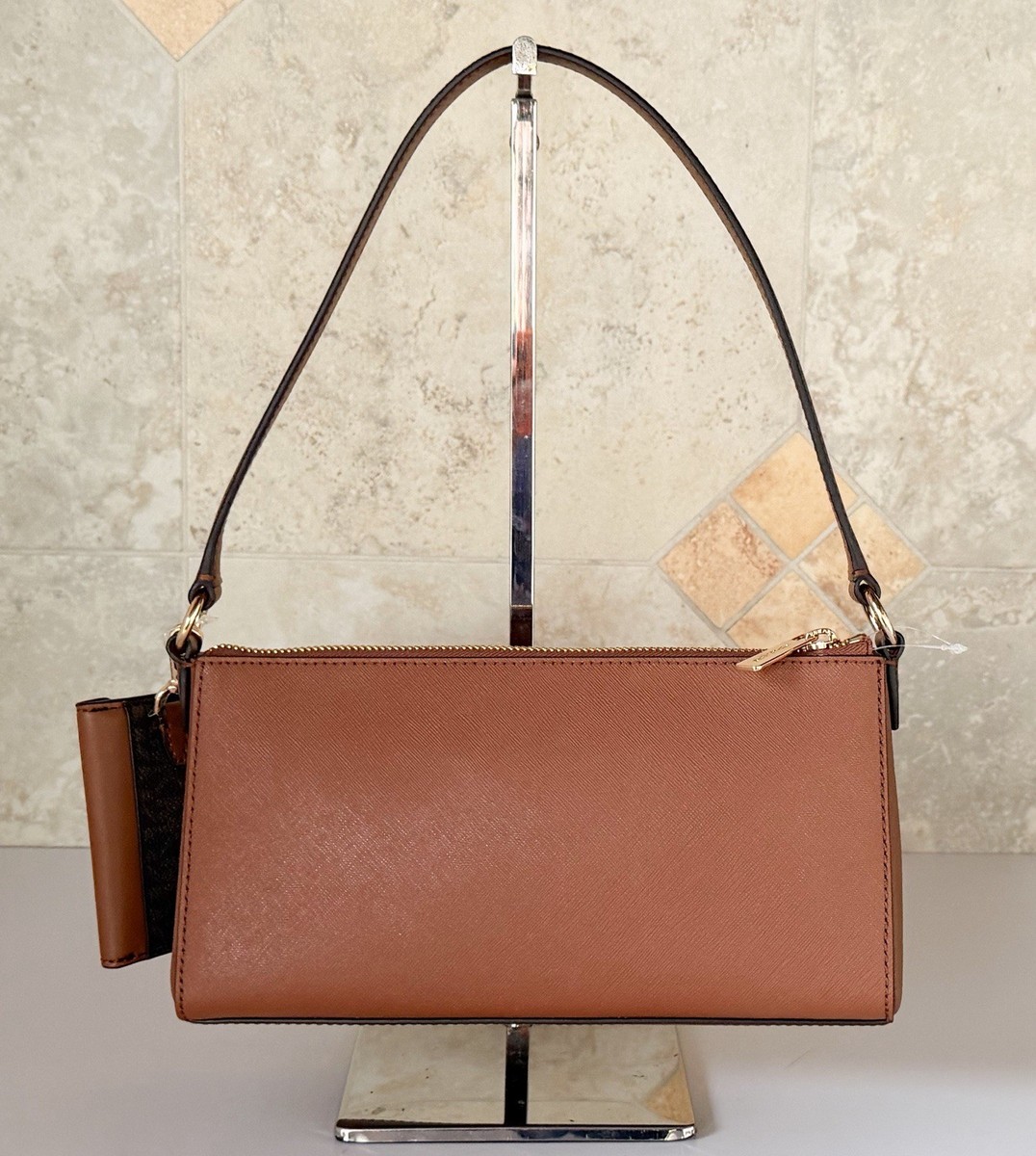 Michael Kors Vincent MD Pouchette Shoulder Bag Attached Card Case