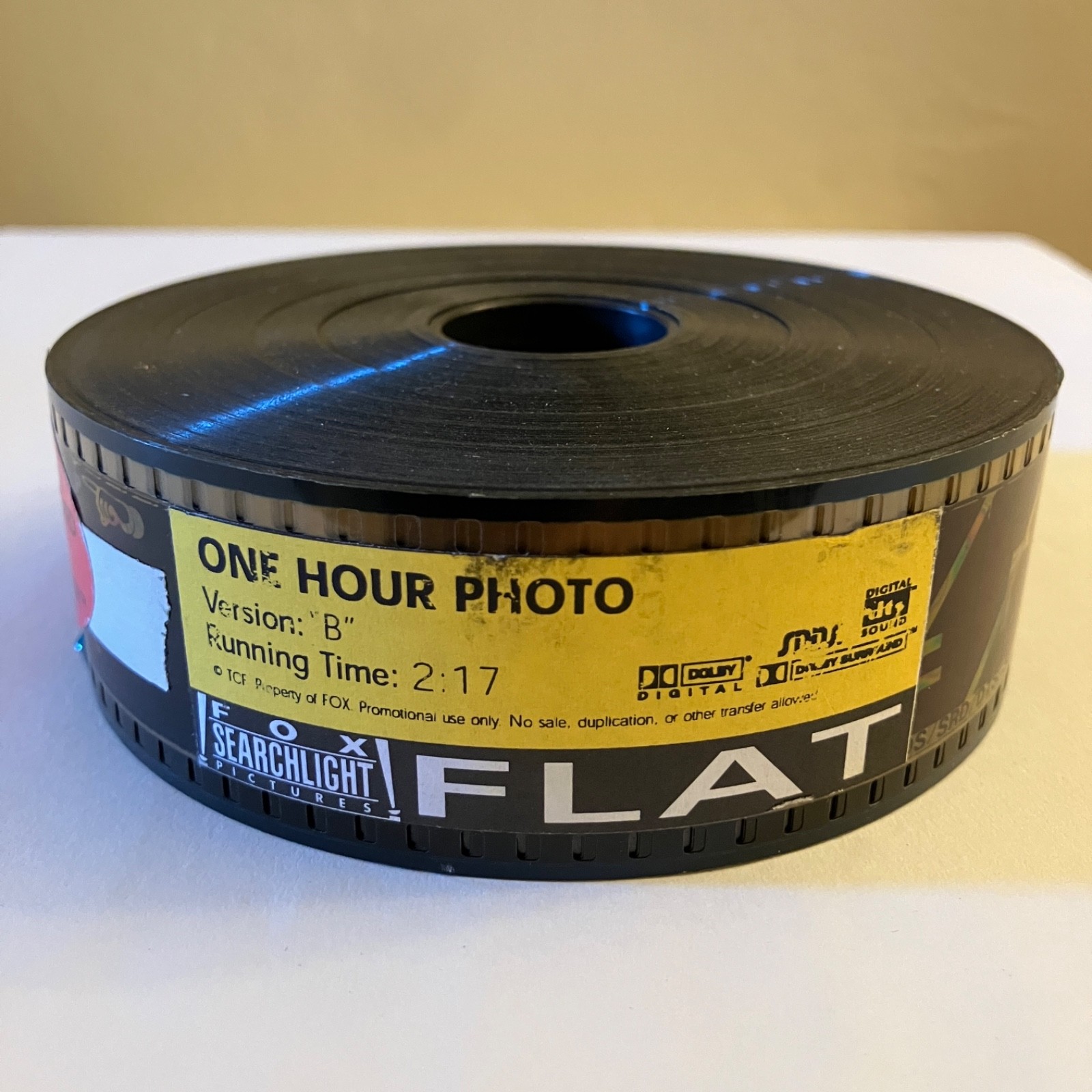 One Hour Photo 35mm film trailer version B, ROBIN WILLIAMS