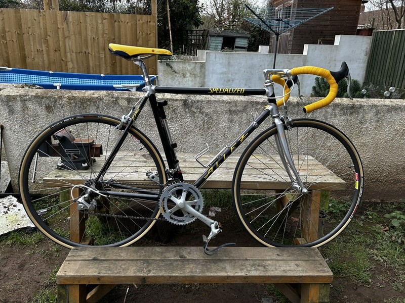 VINTAGE SPECIALIZED  EPIC CARBON RACING BIKE,SHIMANO 105 GROUP SET SUPERB CONDIT