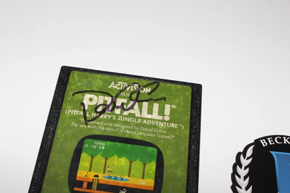 PITFALL! GAME CREATOR DAVID CRANE SIGNED ATARI 2600 GAME CARTRIDGE BECKETT COA - Image 4 of 4