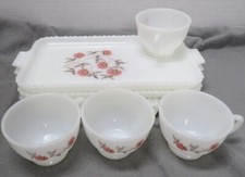 4 Vintage Anchor Hocking Fire King Milk Glass Snack plates and cups