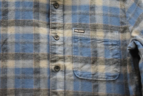 Volcom Men Plaid Long Sleeve Button-Up Modern Fit Cotton Casual Dress Shirt S - Picture 5 of 10