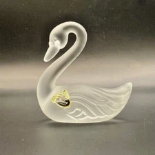 Vintage Fenton Art Glass Crystal Velvet Swan, 5161 VE