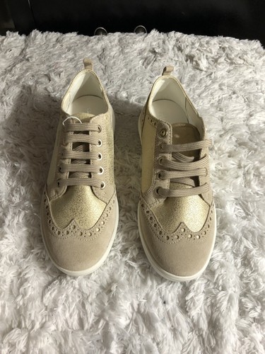 Geox Respira Tahina Sneakers. beige. size 5. nwob