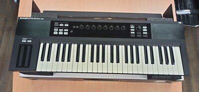 Native Instruments Komplete Kontrol s49 