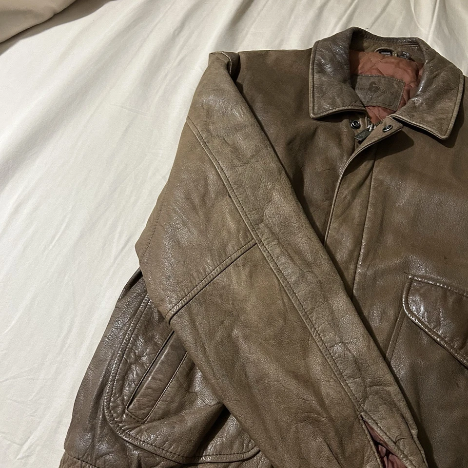 Chaqueta Bombardero de Vuelo A-2 Cuero Marrón Hunt Club Años 80 De Colección Talla Mediana  Foto 4 de 4