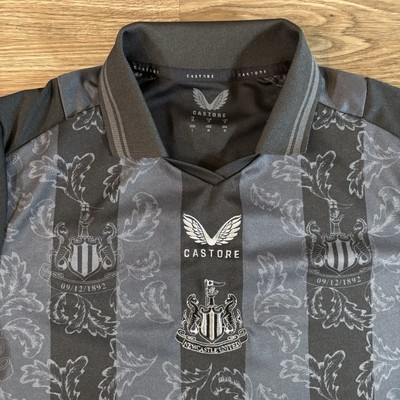 Newcastle United 130th Anniversary Castore 22/23 Men's Football Shirt Size M
