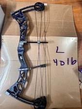 Martin Archery Champion Carbon Fury SD Compound Bow, 60lb, Early Seezyn, Right H