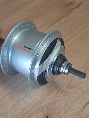 Shimano Nexus SG-C6001-8V 8-Speed Hub 36H 184mm Silver a Rim Brake