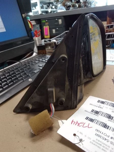 Черное зеркало заднего вида со стороны пассажира подходит для 92-97 ISUZU TROOPER 77244 - Изображение 2 из 4