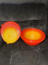 Juego de 5 cuencos mezcladores Tupperware Wonderlier multicolor anidación clásico