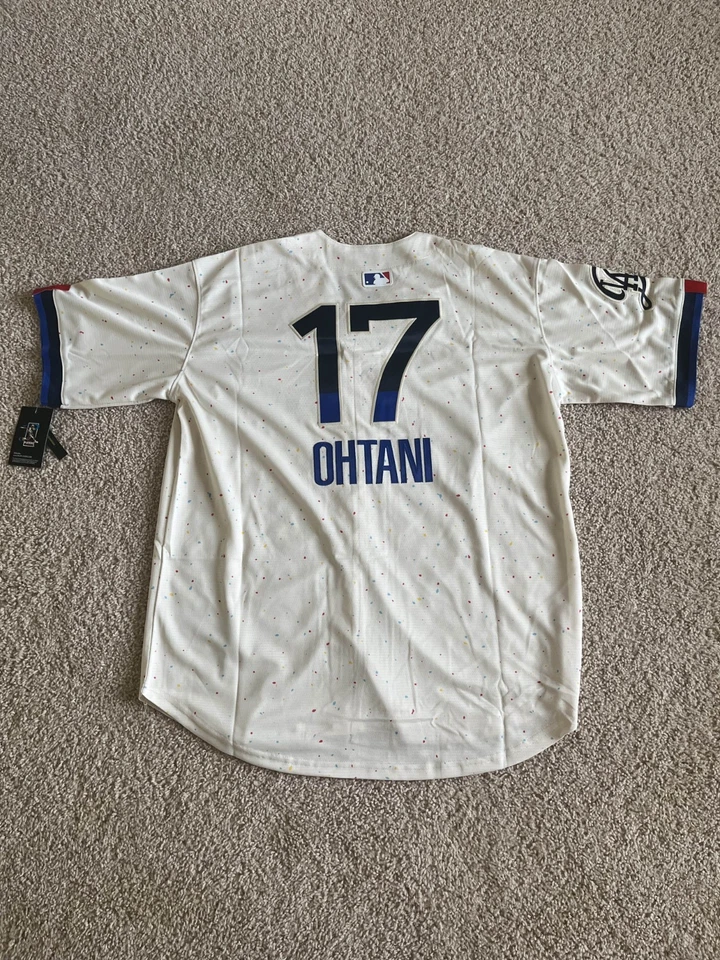 sNWT Shohei Ohtani Dodgers City Connect Men's Large Beige Jersey #17 - Image 2 of 2