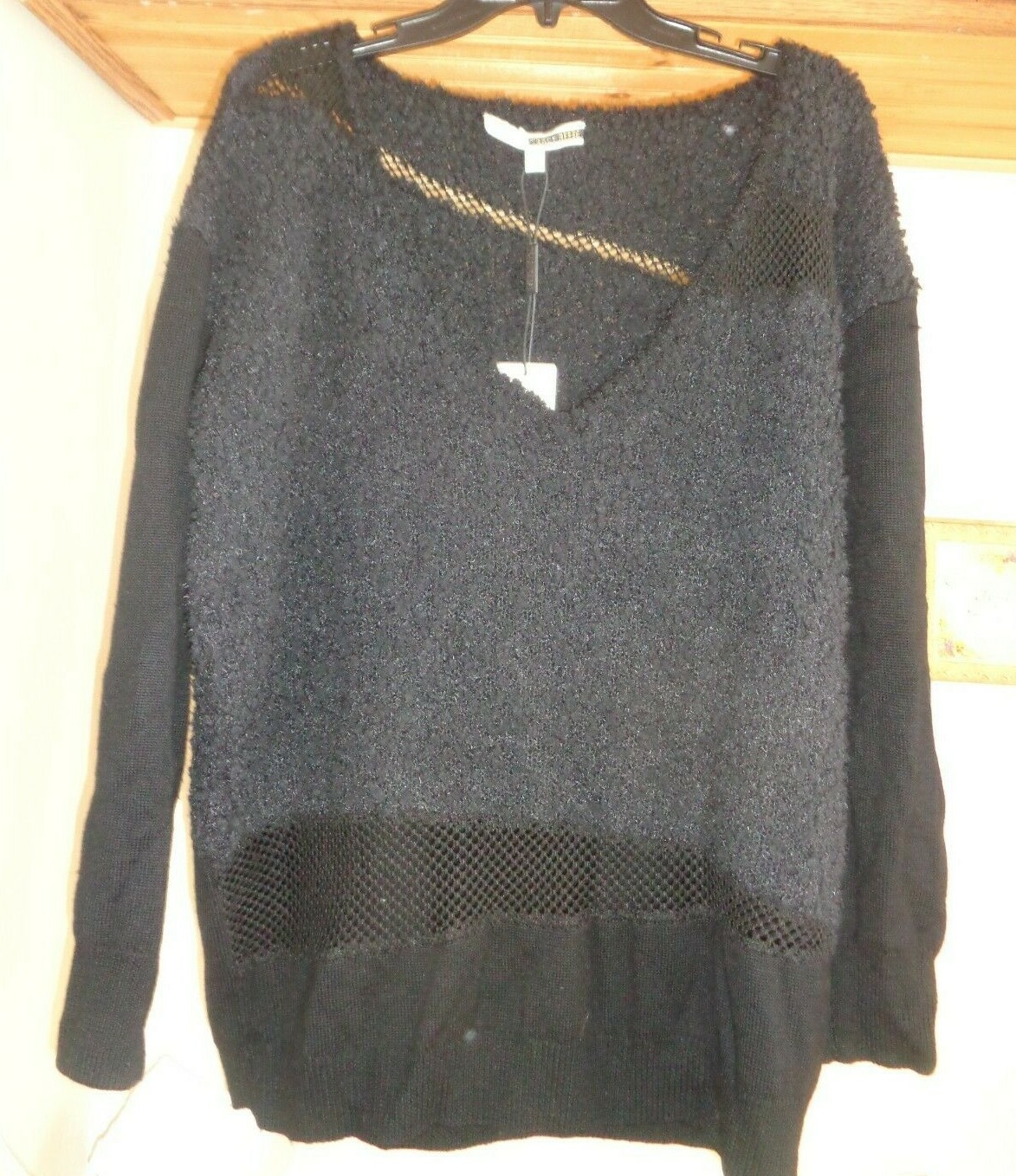 Picture 1 of 10