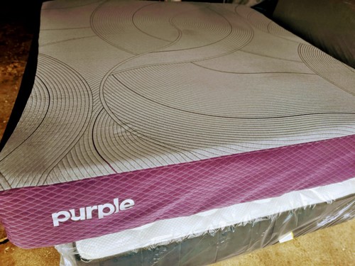 Purple Restore Plus Hybrid Soft King Mattress MSRP $3,495.00 - Beautiful Bed๐๐ - Picture 3 of 4