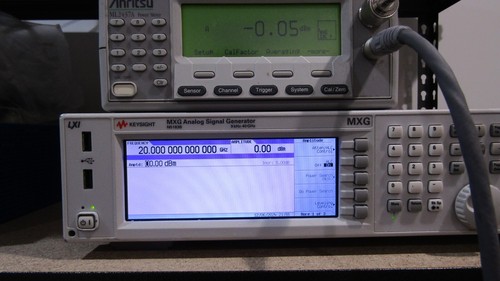 Keysight N5183B 1EA/540/U01/UNY MXG Analog Signal Generator, 9KHz - 40 GHz - Picture 6 of 14