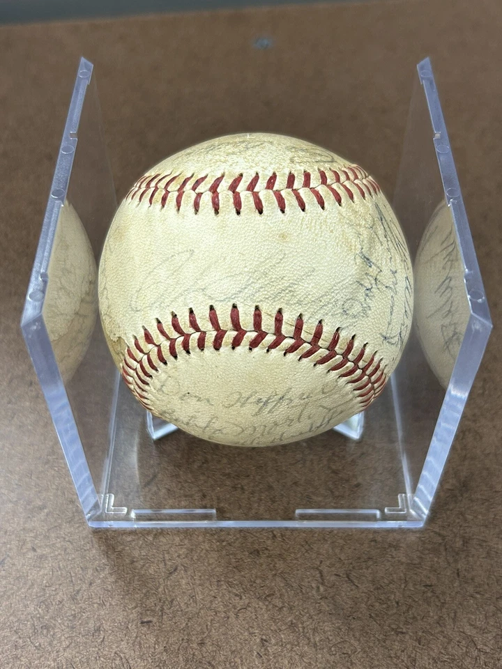 1961 Detroit Tigers Signed Team Ball Al Kaline Jim Bunning 27 Signatures PSA/DNA - Image 2 of 4
