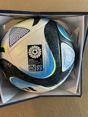 WOMENS ADIDAS AUTHENTIC FIFA WORLD CUP OCEAUNZ PRO SOCCER BALL