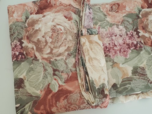 VTG Croscill Style #3753 Blouson Window Valance Topper Floral 88" x 15" NOS - Picture 11 of 11