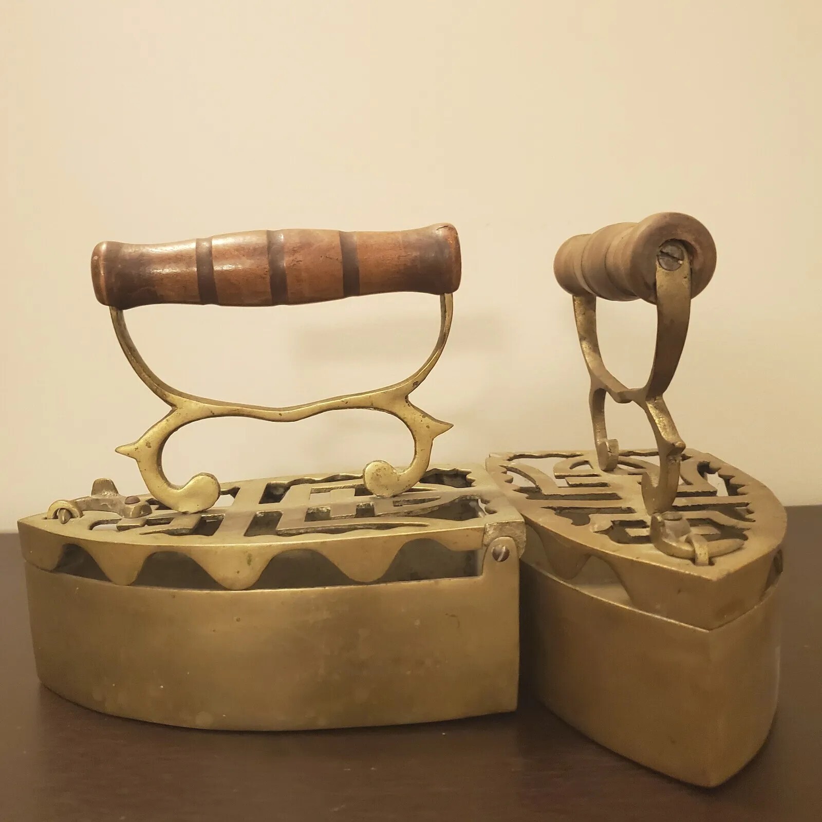 2 Solid Brass Charcoal Irons Clothes Iron Home Decor Belgam Belgaum box