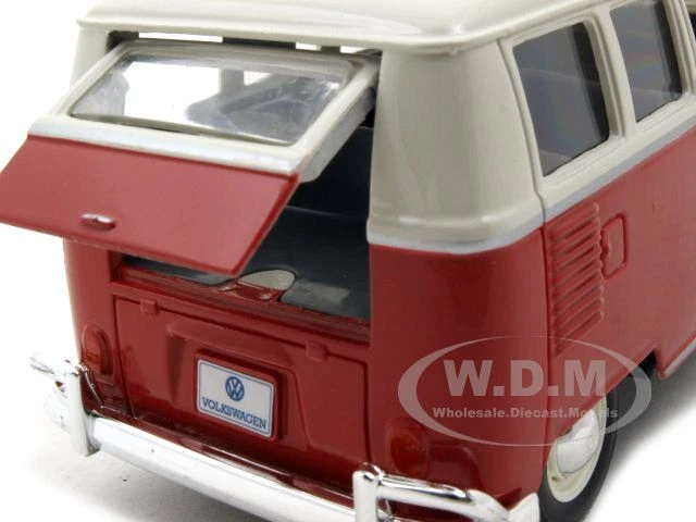 VOLKSWAGEN SAMBA BUS FURGONETA ROJO Y BLANCO 1/25 MODELO DIECAST DE MAISTO 31956 Foto 4 de 4